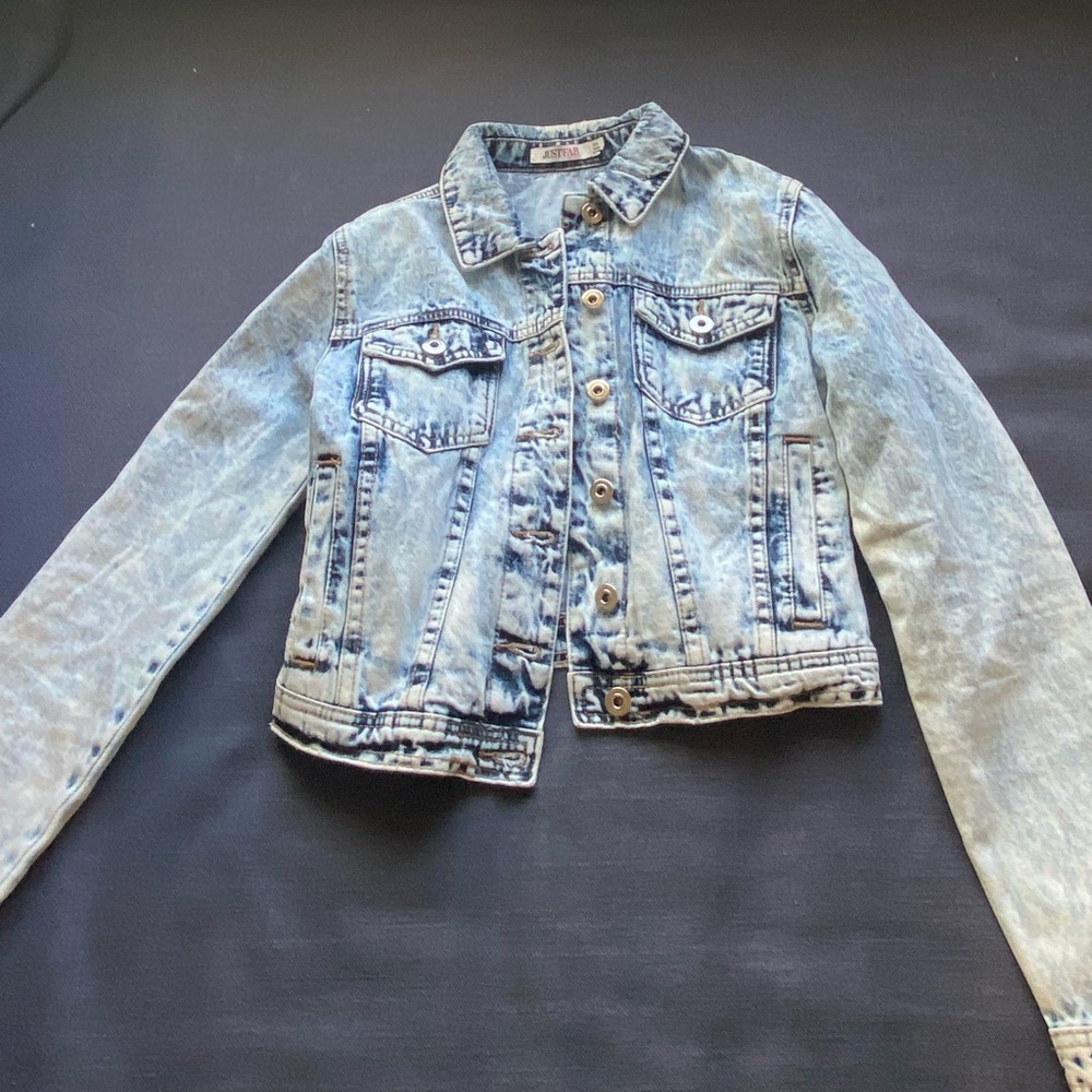 Light wash denim jacket